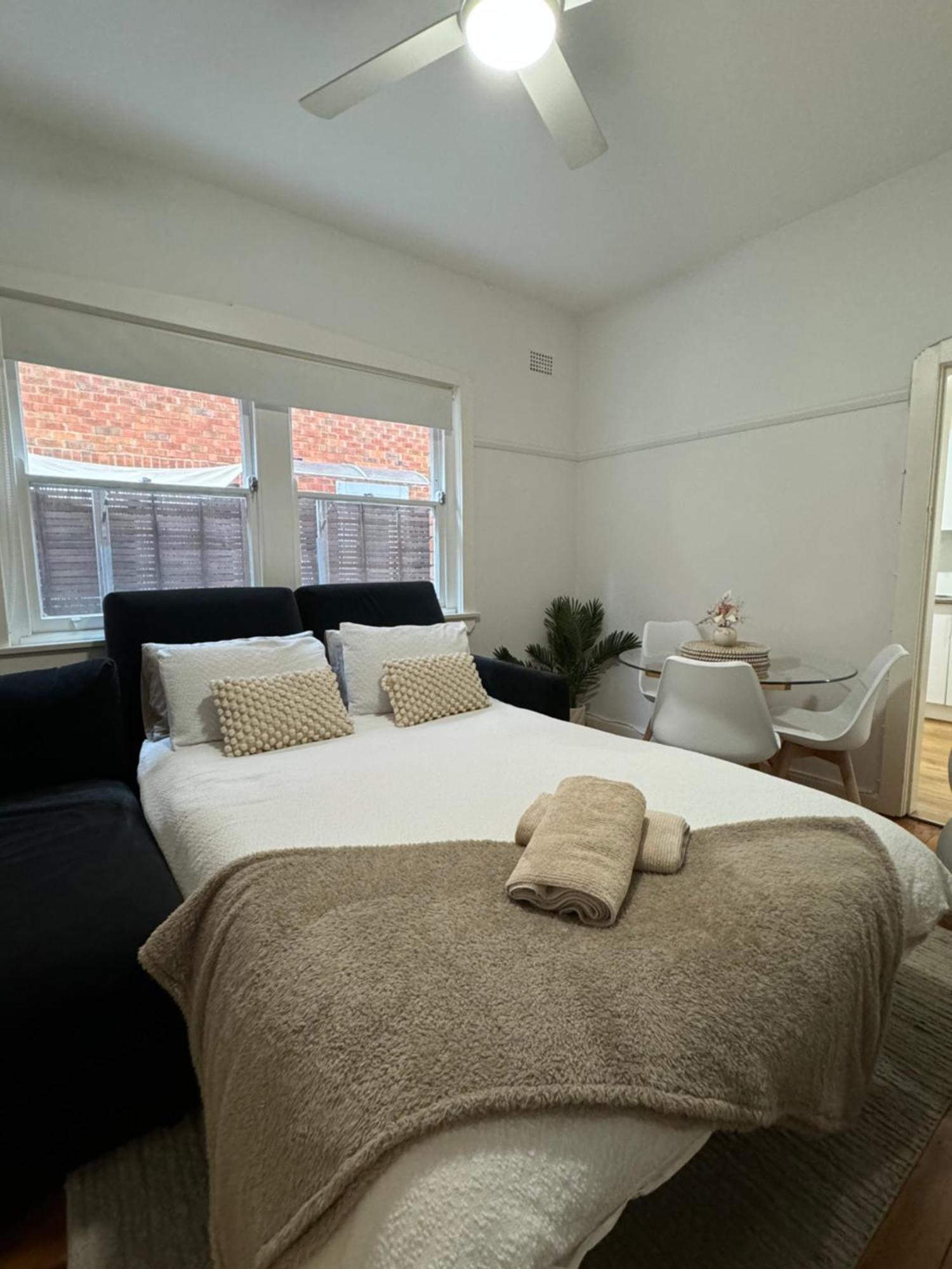 Ocean Retreat, Unbeatable Location, Family & Couple Friendly Sydney